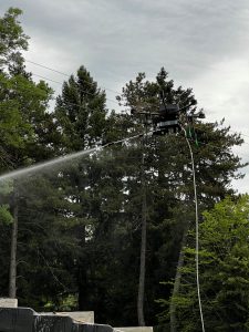 drone en pulvérisation